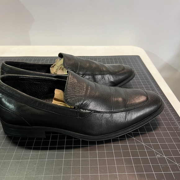 Cole Haan Men's Classic Black Slip-On Loafers - Picture 3 of 6